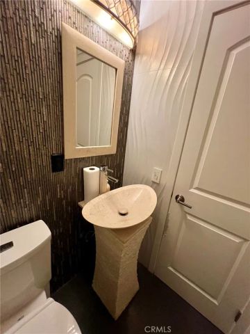 17161 Vintage, Northridge, CA 91325