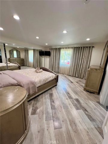 17161 Vintage, Northridge, CA 91325