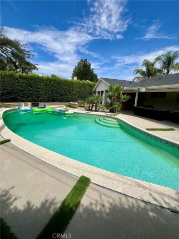 17161 Vintage, Northridge, CA 91325