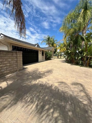 17161 Vintage, Northridge, CA 91325