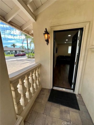 17161 Vintage, Northridge, CA 91325