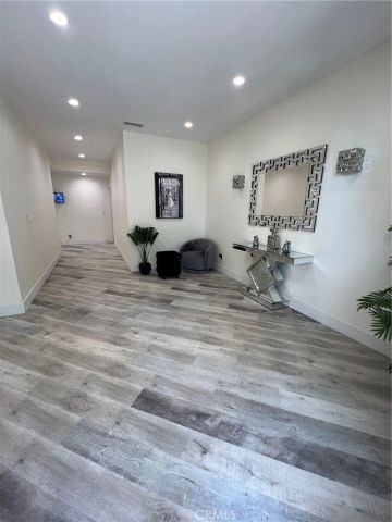 17161 Vintage, Northridge, CA 91325