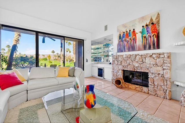 76080 Palm Valley Drive, Palm Desert, CA 92211