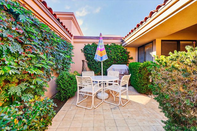 76080 Palm Valley Drive, Palm Desert, CA 92211