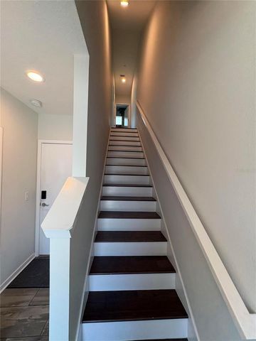 343 8TH STREET N, St Petersburg, FL 33701