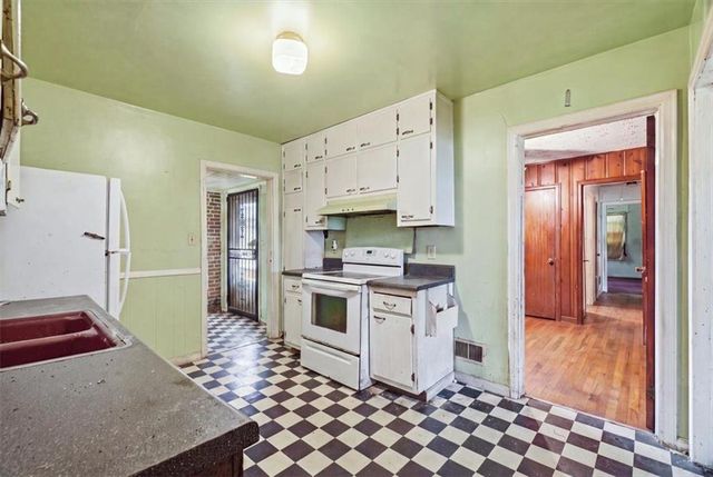 2741 E Pharr Road NE, Atlanta, GA 30317