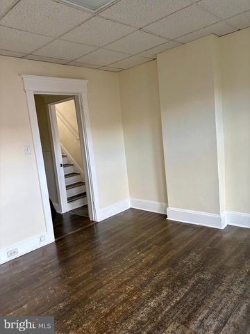 325 CUYLER AVE, Trenton, NJ 08629