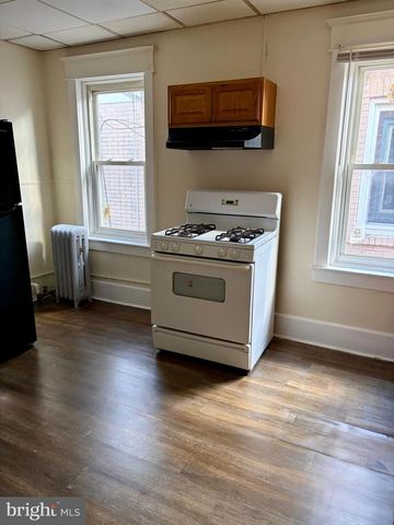 325 CUYLER AVE, Trenton, NJ 08629