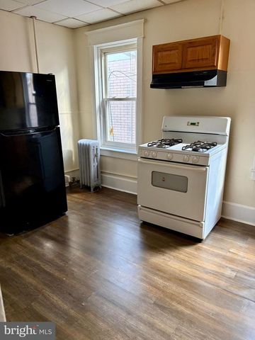 325 CUYLER AVE, Trenton, NJ 08629