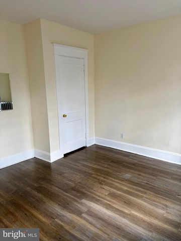 325 CUYLER AVE, Trenton, NJ 08629