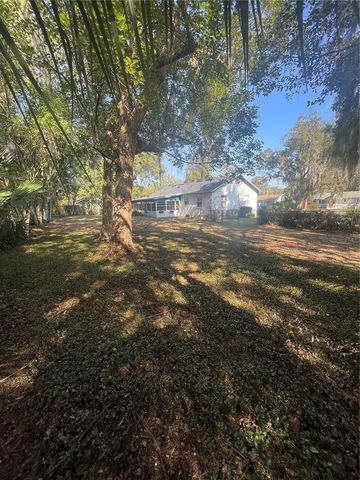 316 N STONE STREET, Deland, FL 32720