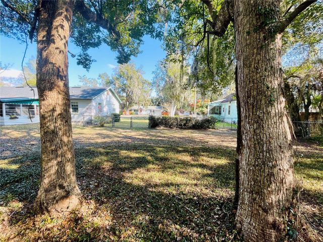 316 N STONE STREET, Deland, FL 32720