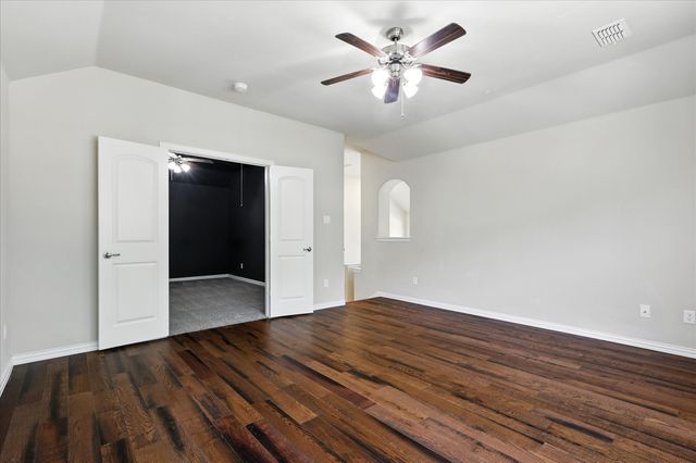 1911 Osprey Lane, Garland, TX 75044