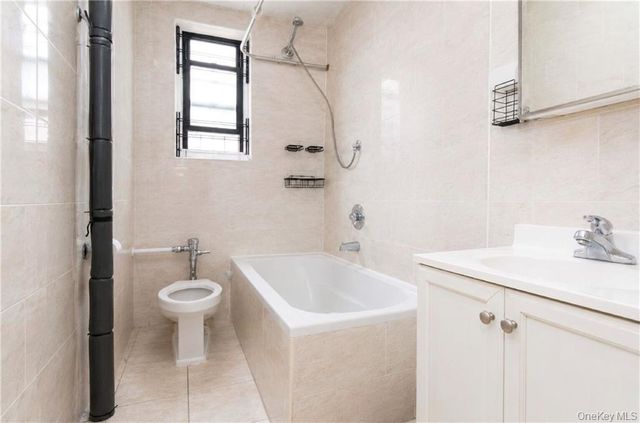 1289 E 19th Street D4, Brooklyn, NY 11230
