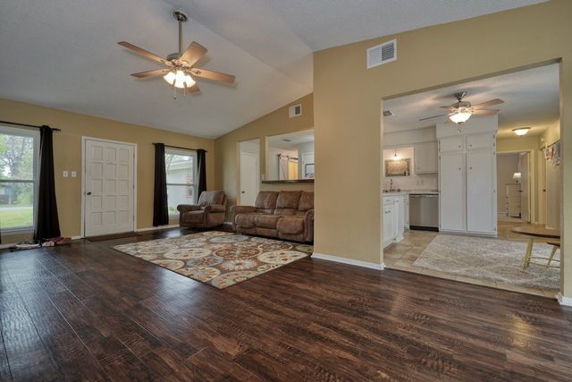 531 Dogwood Lane, Hideaway, TX 75771