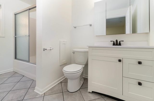 1244 Emerald Avenue, Chicago Heights, IL 60411