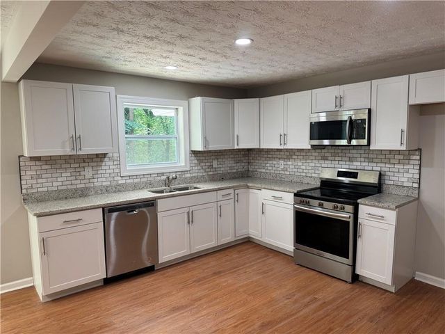 1516 Chase Court, Riverdale, GA 30296