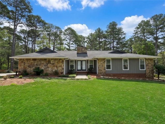 1516 Chase Court, Riverdale, GA 30296