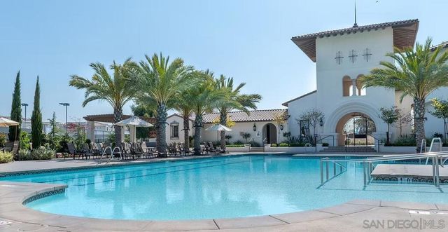 1390 SANTA VICTORIA Rd 6, Chula Vista, CA 91913