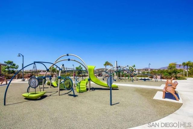 1390 SANTA VICTORIA Rd 6, Chula Vista, CA 91913