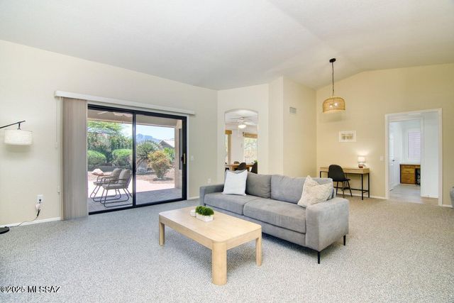 14582 N Alamo Canyon Drive, Oro Valley, AZ 85755