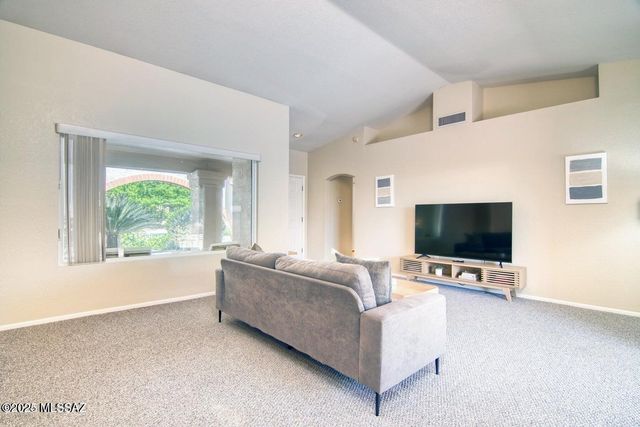 14582 N Alamo Canyon Drive, Oro Valley, AZ 85755