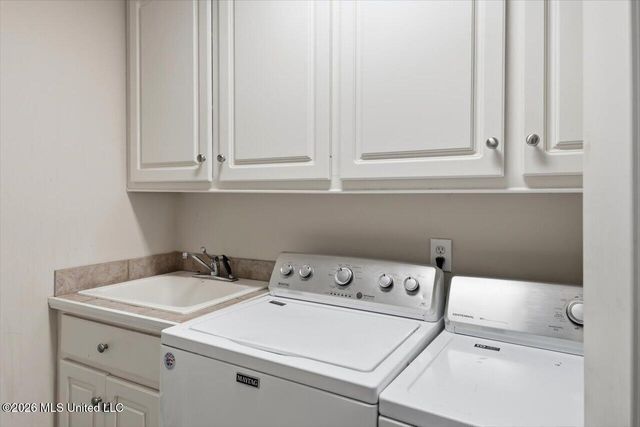 261 Cherry Bark Drive, Brandon, MS 39047