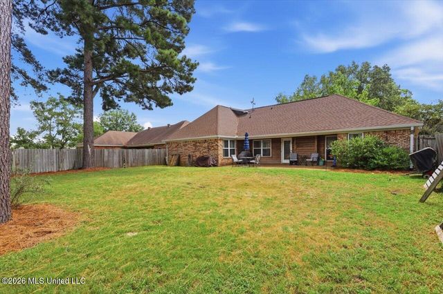 261 Cherry Bark Drive, Brandon, MS 39047