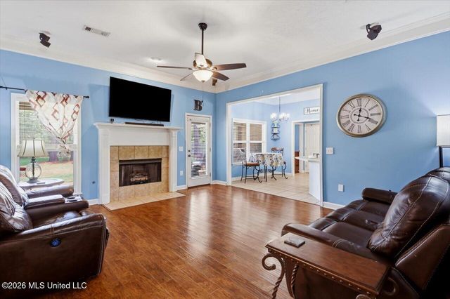 261 Cherry Bark Drive, Brandon, MS 39047