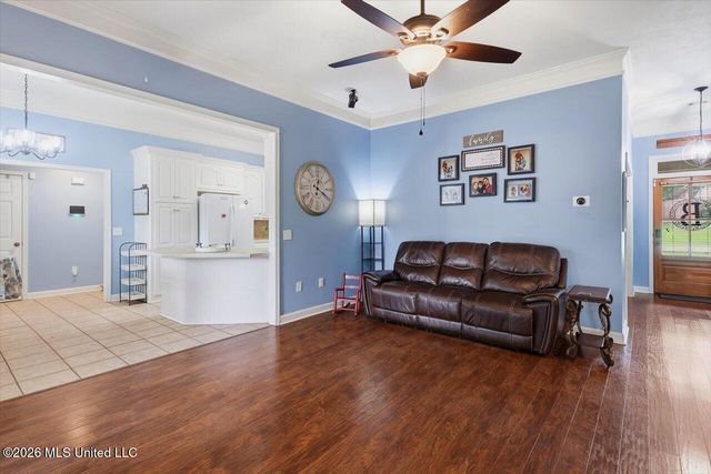 261 Cherry Bark Drive, Brandon, MS 39047