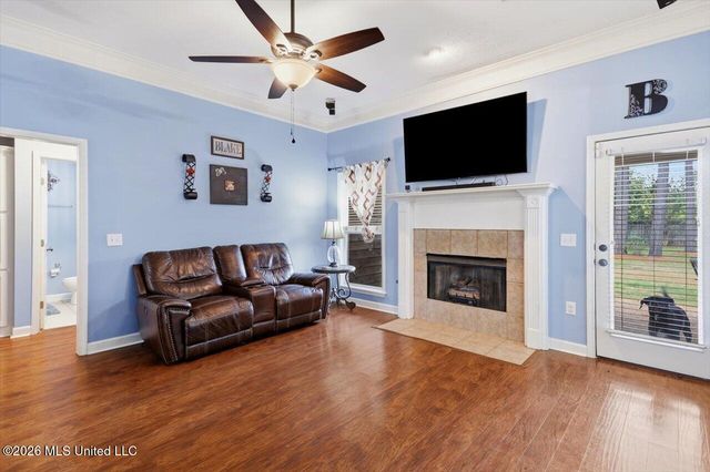 261 Cherry Bark Drive, Brandon, MS 39047