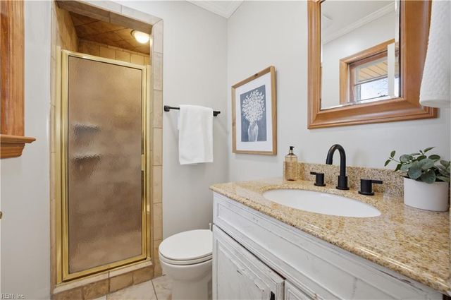 195 Beechmont DR, Newport News, VA 23608