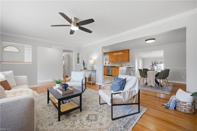 195 Beechmont DR, Newport News, VA 23608