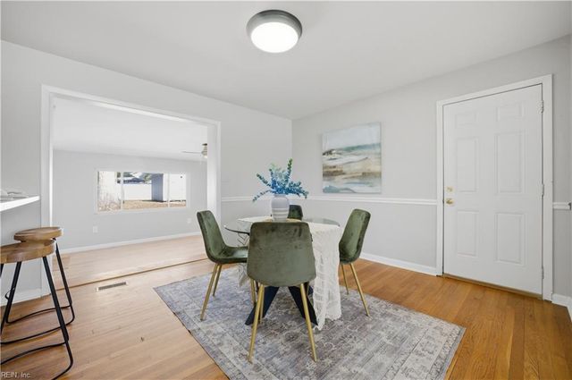 195 Beechmont DR, Newport News, VA 23608