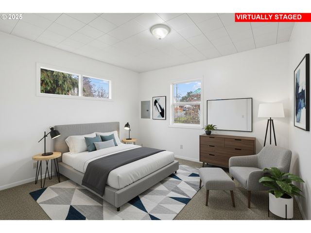 331 Ne LAUREL Ave, Myrtle Creek, OR 97457