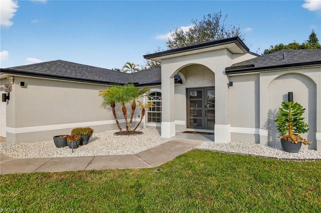 3807 SW 6TH AVE, Cape Coral, FL 33914