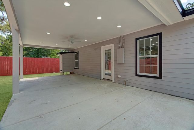 2012 10th Street, Galena Park, TX 77547