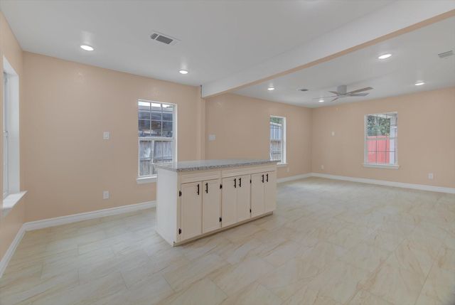 2012 10th Street, Galena Park, TX 77547