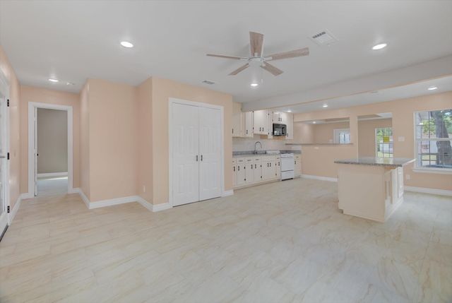 2012 10th Street, Galena Park, TX 77547