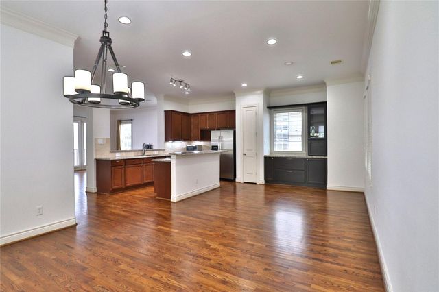 3257 Maxroy Street, Houston, TX 77008