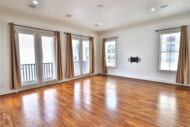 3257 Maxroy Street, Houston, TX 77008