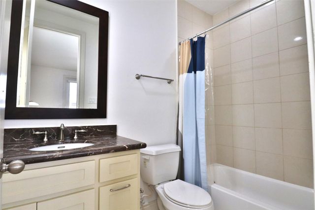 3257 Maxroy Street, Houston, TX 77008