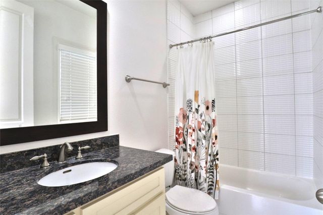 3257 Maxroy Street, Houston, TX 77008