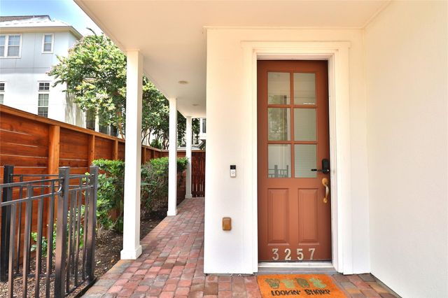 3257 Maxroy Street, Houston, TX 77008