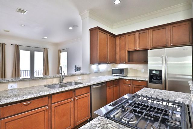 3257 Maxroy Street, Houston, TX 77008