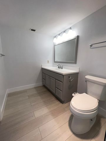 2202 Lucaya Bend C4, Coconut Creek, FL 33066