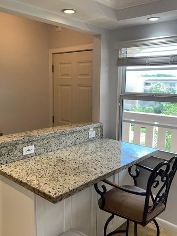 2202 Lucaya Bend C4, Coconut Creek, FL 33066