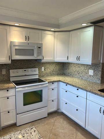 2202 Lucaya Bend C4, Coconut Creek, FL 33066