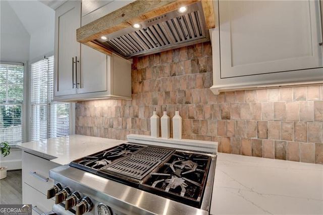 10280 Oxford Mill Circle, Johns Creek, GA 30022