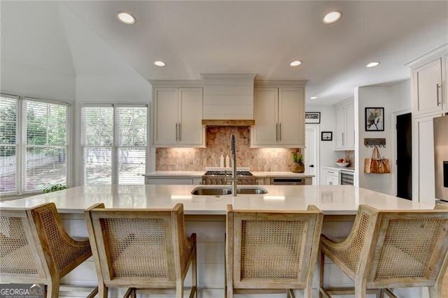 10280 Oxford Mill Circle, Johns Creek, GA 30022